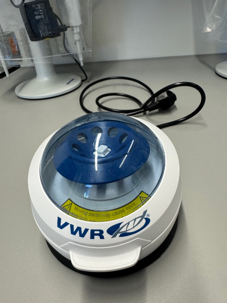Image of VWR MiniStar whiteline Micro Centrifuge